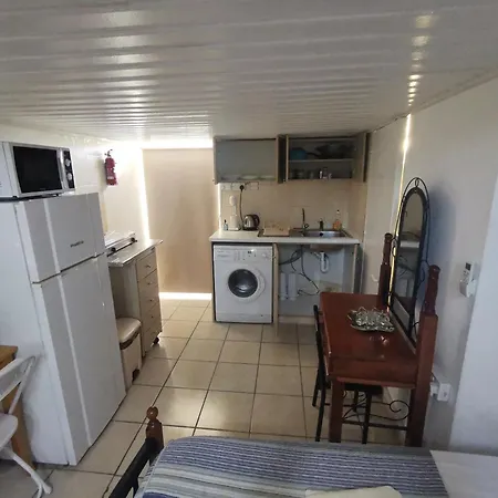 Strovolos Apartment *